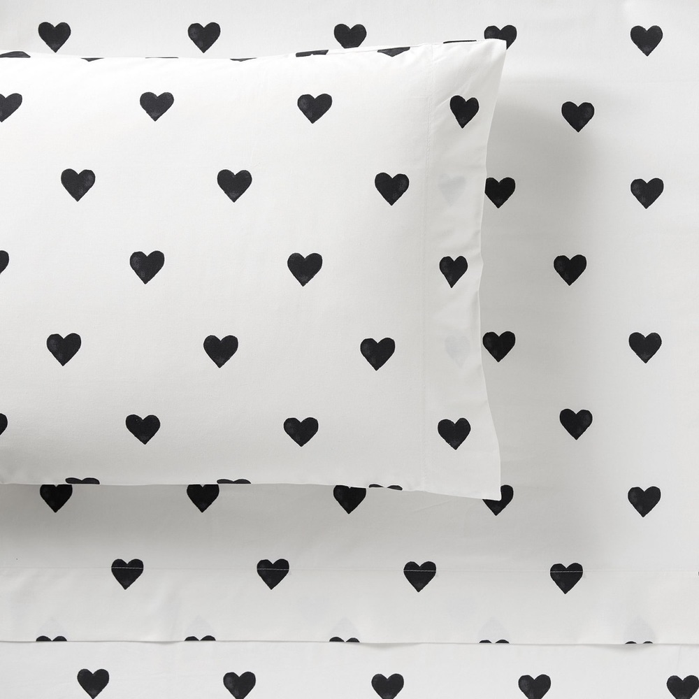 Pottery Barn sheet set twin XL. Perfect for college!!!!